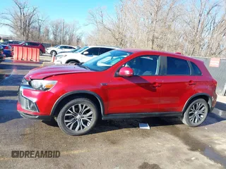 2018 Mitsubishi Outlander ES z VIN JA4AP3AU6JU006098, wystawiony jako IAAI lot #41084879 z przebiegiem 81 205 mil mil oraz . Historia ofert i sprzedaży dostępna na DreamBid. Obrazek 14.