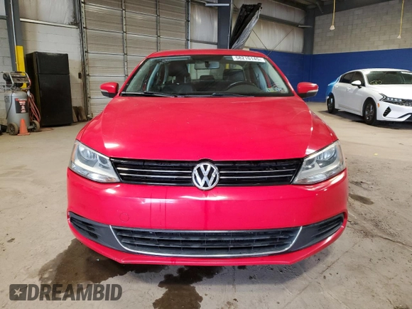 2013 Volkswagen Jetta SE with VIN 3VWDP7AJ7DM285969, listed as a Copart auction lot 58210145 with 158,271 mi miles and Salvage title. Bid and sale history available at DreamBid. Image 5.