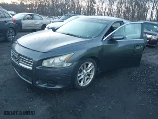2009 Nissan Maxima 3.5 SV w/Sport Pkg with VIN 1N4AA51E79C839038, listed as a IAAI auction lot 41493994 with 999,999 mi miles. Bid and sale history available at carsss.com. Image 2.