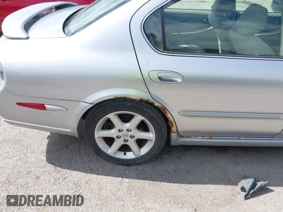 2003 Nissan Maxima SE with VIN JN1DA31D33T513282, listed as a IAAI auction lot 42289710 with 343,973 mi miles and . Bid and sale history available at DreamBid. Image 13.