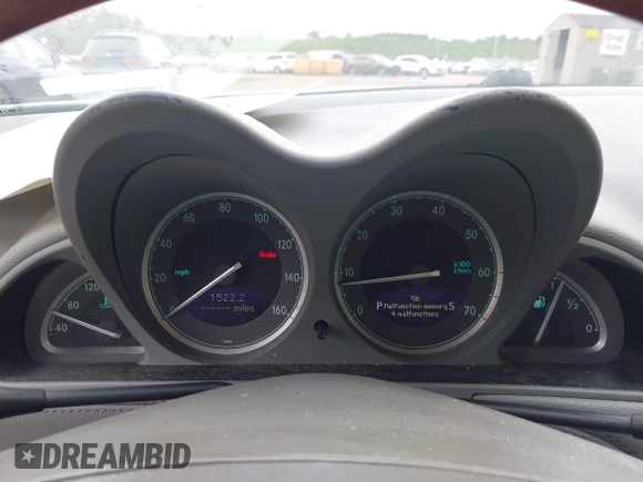 2004 Mercedes-Benz SL 500 with VIN WDBSK75F54F067493, listed as a IAAI auction lot 42548735 with 1,522 mi miles and . Bid and sale history available at DreamBid. Image 7.