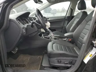 2017 Volkswagen Golf S z VIN 3VWH17AU6HM541294, wystawiony jako Copart lot #53648735 z przebiegiem 49 712 mil mil oraz Szkoda całkowita • Salvage title. Historia ofert i sprzedaży dostępna na DreamBid. Obrazek 7.
