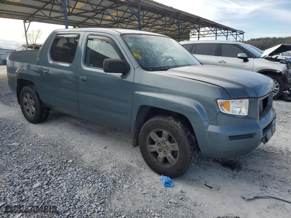 2008 Honda Ridgeline RTX with VIN 2HJYK16398H529812, listed as a Copart auction lot 42393905 with 230,190 mi miles and Salvage Title. Bid and sale history available at carsss.com. Image 4.