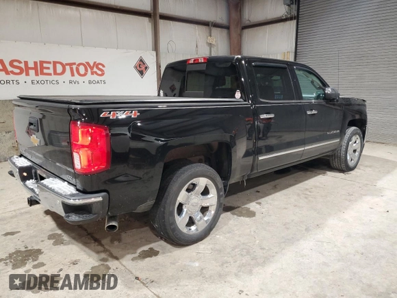 2017 Chevrolet Silverado 1500 LTZ with VIN 3GCUKSEC4HG354251, listed as a Copart auction lot 45991845 with 124,467 mi miles and Clean Title. Bid and sale history available at DreamBid. Image 3.