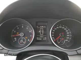 2013 Volkswagen Golf с VIN WVWDA7AJ3DW133630, выставлен на аукционе Copart как лот 54122125 с пробегом 102 563 миль миль и Списание • Salvage title. История ставок и продаж доступна на DreamBid. Изображение 9.