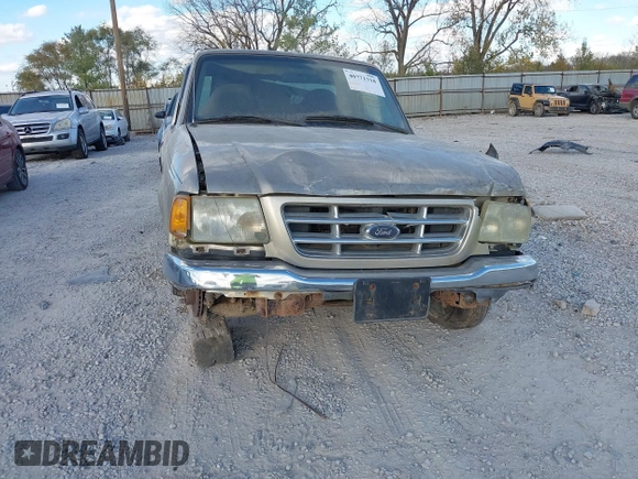 2001 Ford Ranger XL with VIN 1FTYR10C71TA12090, listed as a IAAI auction lot 40771318 with 198,646 mi miles. Bid and sale history available at carsss.com. Image 6.