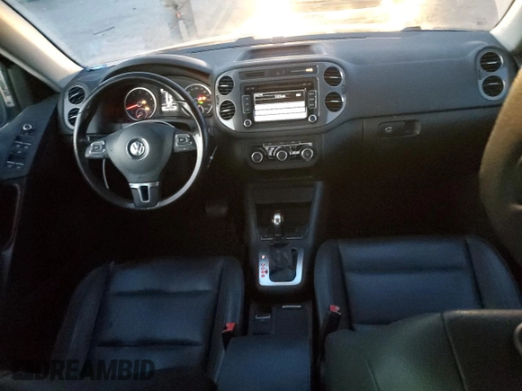 2012 Volkswagen Tiguan S with VIN WVGBV7AX9CW583728, listed as a Copart auction lot 82422184 with 151,557 mi miles and Salvage Title. Bid and sale history available at DreamBid. Image 8.