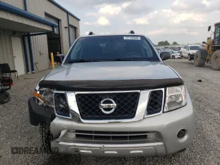 2012 Nissan Pathfinder S z VIN 5N1AR1NN4CC626315, wystawiony jako Copart lot #57136535 z przebiegiem 127 193 mil mil oraz Szkoda całkowita • Salvage title. Historia ofert i sprzedaży dostępna na DreamBid. Obrazek 5.
