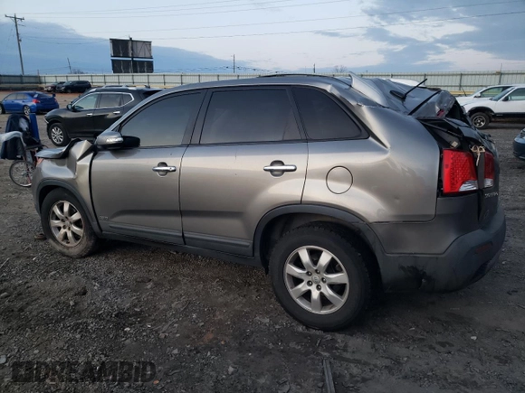 2013 Kia Sorento LX with VIN 5XYKTDA24DG368043, listed as a Copart auction lot 42010575 with 160,825 mi miles and Salvage Title. Bid and sale history available at carsss.com. Image 2.
