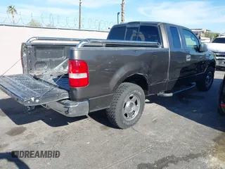2005 Ford F-150 XLT с VIN 1FTPX12525FB43402, выставлен на аукционе IAAI как лот 42025311 с пробегом 210 220 миль миль и . История ставок и продаж доступна на DreamBid. Изображение 4.