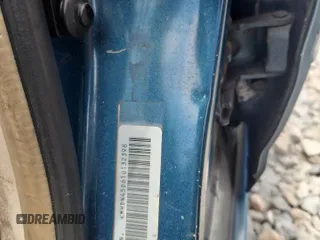 2001 Hyundai Elantra GLS z VIN KMHDN45D61U132398, wystawiony jako Copart lot #61164165 z przebiegiem 162 729 mil mil oraz Szkoda całkowita • Salvage title. Historia ofert i sprzedaży dostępna na DreamBid. Obrazek 12.