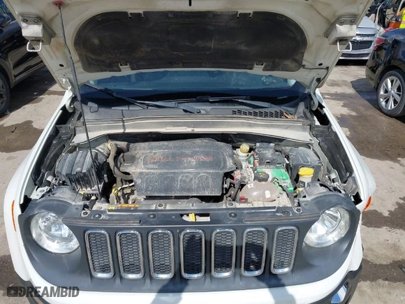 2016 Jeep Renegade Latitude with VIN ZACCJBBT2GPC57498, listed as a IAAI auction lot 41721432 with 158,216 mi miles. Bid and sale history available at carsss.com. Image 10.