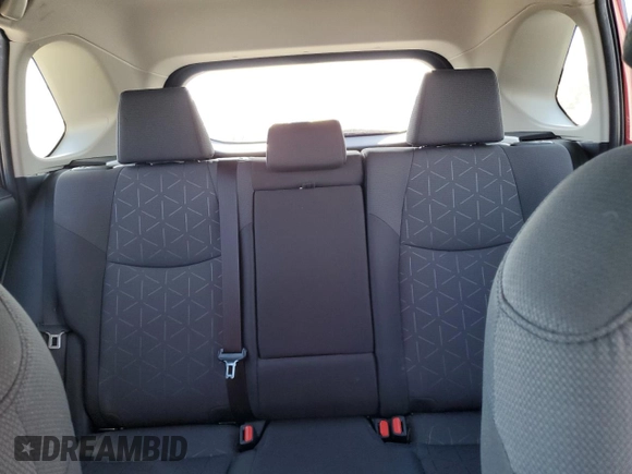 2023 Toyota RAV4 XLE z VIN JTMW1RFV0PD100231, wystawiony jako Copart lot #64131415 z przebiegiem 8 452 mil mil oraz Szkoda całkowita • Salvage title. Historia ofert i sprzedaży dostępna na DreamBid. Obrazek 10.