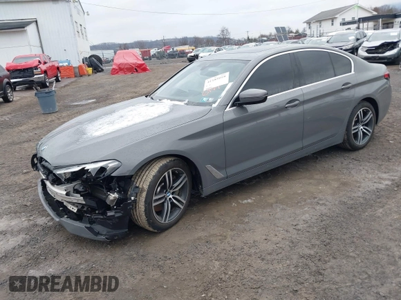 2021 BMW 5 Series 530i xDrive with VIN WBA13BJ07MWX06971, listed as a IAAI auction lot 41185018 with 52,002 mi miles and . Bid and sale history available at carsss.com. Image 2.