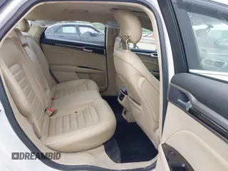 2015 Ford Fusion SE z VIN 1FA6P0HD8F5100832, wystawiony jako IAAI lot #42606376 z przebiegiem Nie podano mil oraz . Historia ofert i sprzedaży dostępna na DreamBid. Obrazek 8.