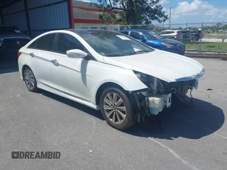 2014 Hyundai Sonata SE with VIN 5NPEC4AC0EH875408, listed as a IAAI auction lot 41913833 with 87,001 mi miles and . Bid and sale history available at DreamBid. Image 1.