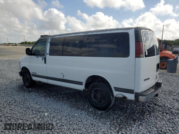 2000 GMC Savana z VIN 1GJHG35R0Y1116076, wystawiony jako Copart lot #50339725 z przebiegiem 263 035 mil mil oraz Nie do naprawy • Non repairable. Historia ofert i sprzedaży dostępna na DreamBid. Obrazek 2.