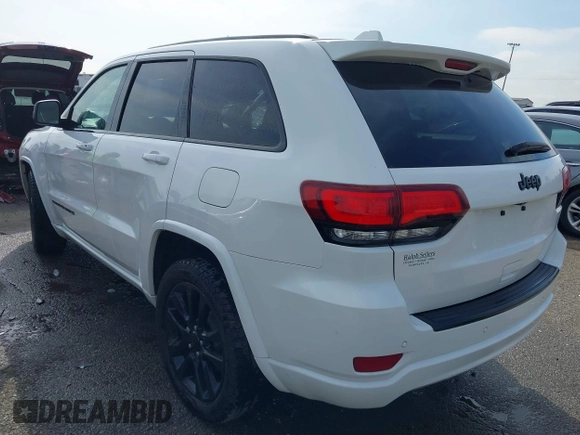 2018 Jeep Grand Cherokee Laredo E with VIN 1C4RJEAG2JC353398, listed as a IAAI auction lot 41846316 with 116,043 mi miles. Bid and sale history available at carsss.com. Image 3.
