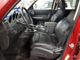 2008 Dodge Nitro R/T with VIN 1D8GU58628W129571, listed as a Copart auction lot 48071265 with 195,904 mi miles and Salvage Title. Bid and sale history available at DreamBid. Image 7.
