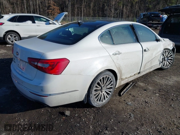 2014 Kia Cadenza Premium with VIN KNALN4D73E5139043, listed as a IAAI auction lot 41395272 with 142,255 mi miles. Bid and sale history available at carsss.com. Image 4.
