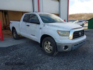2007 Toyota Tundra SR5 with VIN 5TBBT54177S457632, listed as a IAAI auction lot 41632011 with 180,325 mi miles and . Bid and sale history available at DreamBid. Image 1.