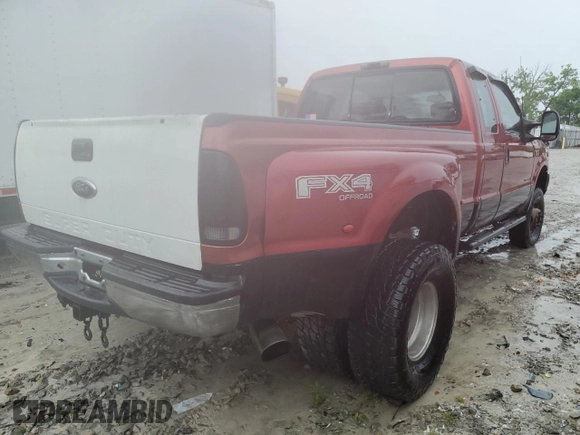 2002 Ford F-350 XL z VIN 1FTWX33FX2EB85896, wystawiony jako Copart lot #58554815 z przebiegiem 286 347 mil mil oraz Szkoda całkowita • Salvage title. Historia ofert i sprzedaży dostępna na DreamBid. Obrazek 3.