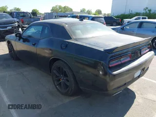 2023 Dodge Challenger GT z VIN 2C3CDZJG2PH610641, wystawiony jako IAAI lot #42052150 z przebiegiem 11 413 mil mil oraz . Historia ofert i sprzedaży dostępna na DreamBid. Obrazek 3.