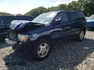 2004 Toyota Highlander z VIN JTEDP21AX40032794, wystawiony jako Copart lot #61330785 z przebiegiem 275 352 mil mil oraz Czysty tytuł • Clean title. Historia ofert i sprzedaży dostępna na DreamBid. Obrazek 1.