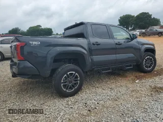 2024 Toyota Tacoma SR5 z VIN 3TYLB5JN0RT056369, wystawiony jako Copart lot #56704105 z przebiegiem 12 025 mil mil oraz Szkoda całkowita • Salvage title. Historia ofert i sprzedaży dostępna na DreamBid. Obrazek 3.