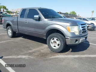 2010 Ford F-150 XL z VIN 1FTFX1CV8AKE71483, wystawiony jako IAAI lot #42555430 z przebiegiem 191 190 mil mil oraz . Historia ofert i sprzedaży dostępna na DreamBid. Obrazek 1.
