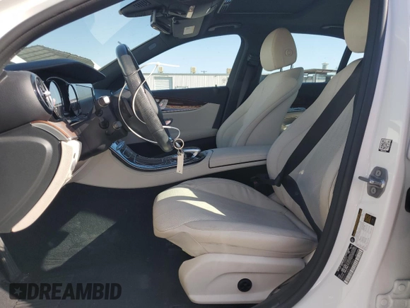 2017 Mercedes-Benz E 300 Luxury z VIN WDDZF4JB9HA139844, wystawiony jako Copart lot #57626695 z przebiegiem 27 377 mil mil oraz Szkoda całkowita • Salvage title. Historia ofert i sprzedaży dostępna na DreamBid. Obrazek 7.