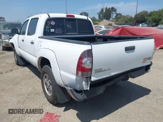 2011 Toyota Tacoma with VIN 5TFJX4GN7BX001567, listed as a IAAI auction lot 42066703 with 199,807 mi miles and . Bid and sale history available at DreamBid. Image 3.