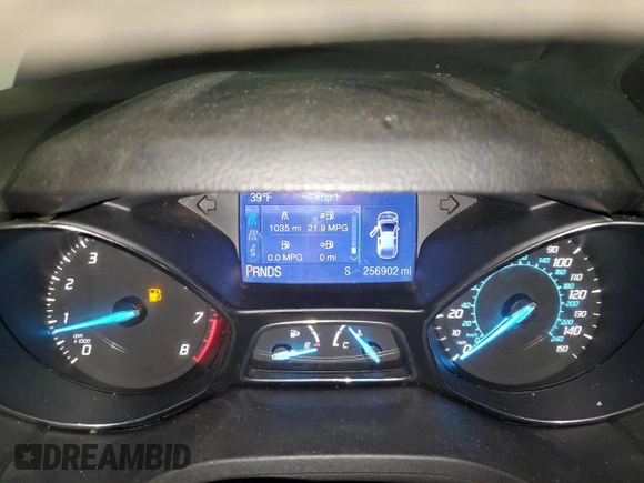 2013 Ford Escape SE with VIN 1FMCU0GXXDUB65505, listed as a Copart auction lot 46140355 with 256,902 mi miles and Salvage title. Bid and sale history available at DreamBid. Image 9.