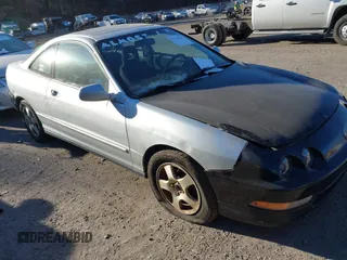 1997 Acura Integra LS with VIN JH4DC4354VS000178, listed as a IAAI auction lot 41318101 with 221,023 mi miles. Bid and sale history available at carsss.com. Image 1.
