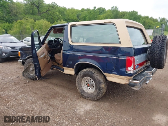 1990 Ford Bronco Custom с VIN 1FMEU15H0LLB25514, выставлен на аукционе IAAI как лот 42366593 с пробегом 75 762 миль миль и . История ставок и продаж доступна на DreamBid. Изображение 3.