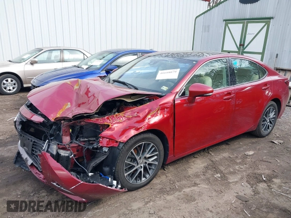 2018 Lexus ES with VIN 58ABK1GG1JU091726, listed as a IAAI auction lot 41618079 with 67,392 mi miles. Bid and sale history available at carsss.com. Image 16.