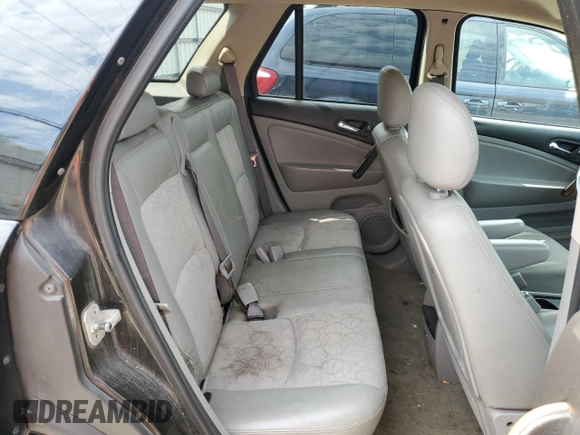 2006 Saturn VUE z VIN 5GZCZ53446S900698, wystawiony jako Copart lot #54769045 z przebiegiem 180 732 mil mil oraz Szkody całkowita. Historia ofert i sprzedaży dostępna na DreamBid. Obrazek 11.