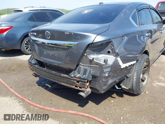 2015 Nissan Altima S with VIN 1N4AL3AP7FN359744, listed as a IAAI auction lot 41987153 with 196,855 mi miles and . Bid and sale history available at DreamBid. Image 15.