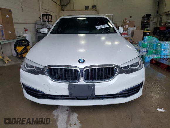 2019 BMW 5 Series 530e with VIN WBAJA9C55KB398758, listed as a Copart auction lot 62708525 with 97,808 mi miles and Clean title. Bid and sale history available at DreamBid. Image 5.