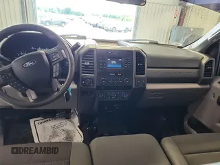 2017 Ford F-250 XLT с VIN 1FT7X2B68HED79884, выставлен на аукционе IAAI как лот 42414546 с пробегом 160 411 миль миль и . История ставок и продаж доступна на DreamBid. Изображение 1.