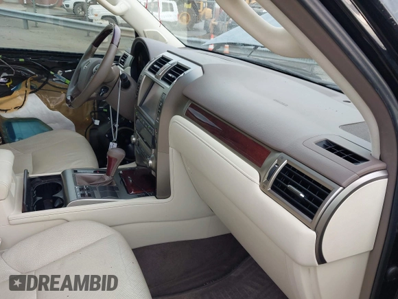 2014 Lexus GX with VIN JTJBM7FX0E5069997, listed as a IAAI auction lot 42076860 with 122,800 mi miles. Bid and sale history available at carsss.com. Image 20.