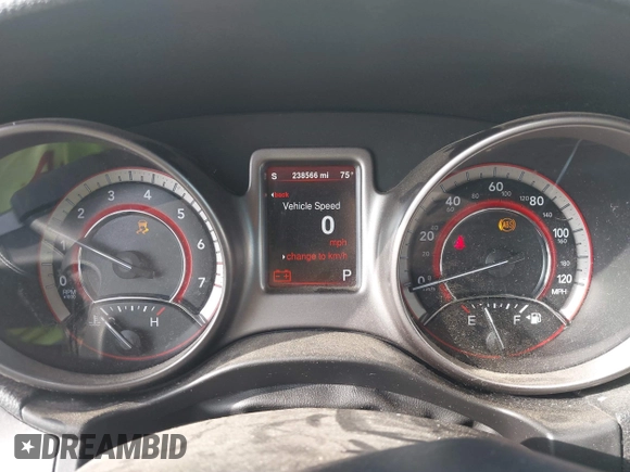2015 Dodge Journey Crossroad with VIN 3C4PDCGG6FT588666, listed as a IAAI auction lot 42452044 with 238,566 mi miles and . Bid and sale history available at DreamBid. Image 7.