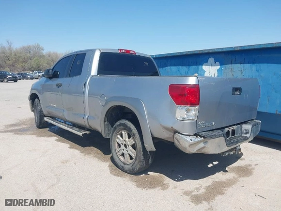 2010 Toyota Tundra 2WD Truck with VIN 5TFRM5F11AX019089, listed as a IAAI auction lot 41584147 with 290,360 mi miles. Bid and sale history available at carsss.com. Image 3.