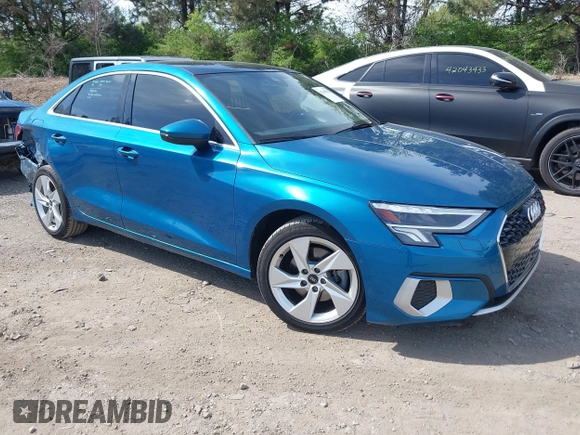2023 Audi A3 Premium z VIN WAUAUDGY1PA084908, wystawiony jako IAAI lot #42048782 z przebiegiem 28 860 mil mil oraz . Historia ofert i sprzedaży dostępna na DreamBid. Obrazek 1.