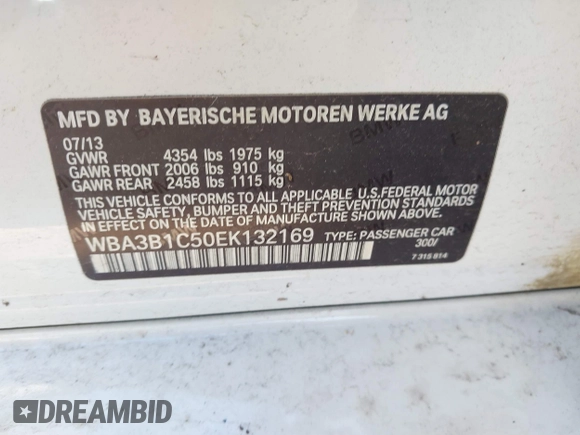 2014 BMW 3 Series 320i with VIN WBA3B1C50EK132169, listed as a IAAI auction lot 41570678 with 28,871 mi miles. Bid and sale history available at carsss.com. Image 9.