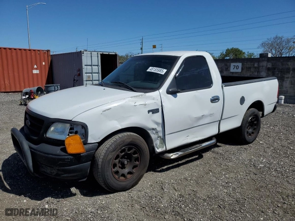 2004 Ford F-150 Heritage XL with VIN 2FTRF172X4CA89609, listed as a Copart auction lot 48155985 with 199,635 mi miles and Non Repairable. Bid and sale history available at carsss.com. Image 1.