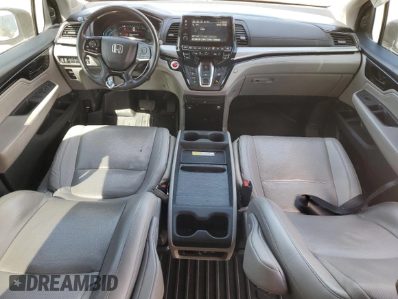 2018 Honda Odyssey Touring with VIN 5FNRL6H8XJB500004, listed as a Copart auction lot 70344524 with 91,226 mi miles and Salvage Title. Bid and sale history available at carsss.com. Image 8.