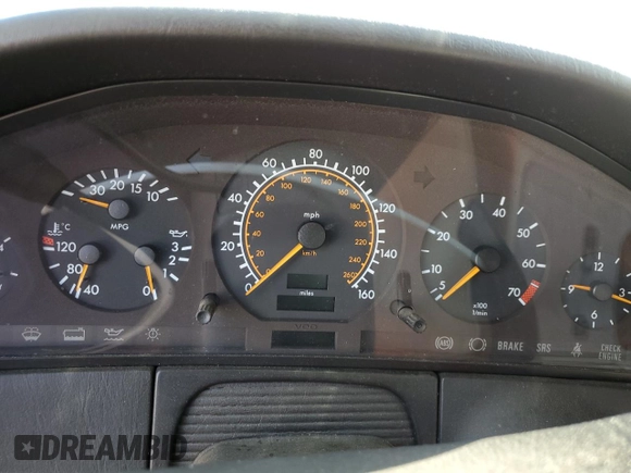 1994 Mercedes-Benz S 320 with VIN WDBGA32E6RA177390, listed as a Copart auction lot 47685975 with Not Provided miles and Salvage Title. Bid and sale history available at DreamBid. Image 9.