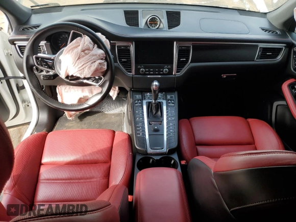2018 Porsche Macan GTS with VIN WP1AG2A55JLB61187, listed as a Copart auction lot 54740915 with 48,886 mi miles and Clean Title. Bid and sale history available at DreamBid. Image 8.