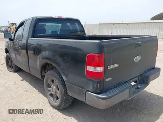 2007 Ford F-150 XL with VIN 1FTRF12237NA17267, listed as a IAAI auction lot 42047396 with 208,931 mi miles. Bid and sale history available at carsss.com. Image 3.